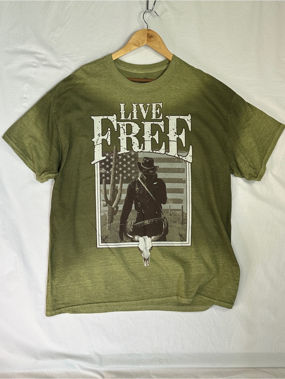 Men’s Graphic Tee - Distressed Olive Green Short Sleeve Shirt